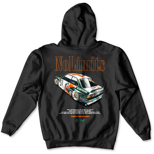BMW E30 JÄGER x NO LIMITS Hoodie - Motorsport Bekleidung für Auto und Tuningfans bei tuninghunterZ kaufen.