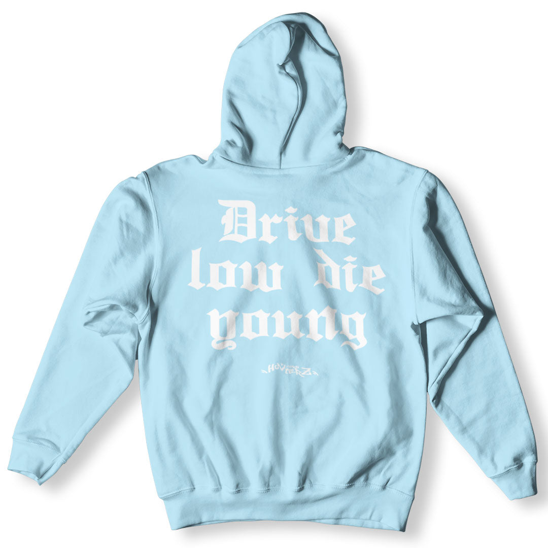 "Drive Low Die Young Hoodie" von Tuninghunterz - Bekleidung für Auto und Tuningfans - Ein stylisches Motiv für alle, die gerne schnell fahren. Die Young Hoodie für Auto und Tuning Fans bei Tuninghunterz.