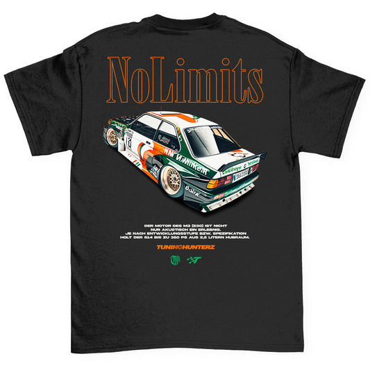 BMW E30 JÄGER x NO LIMITS T-Shirt von tuninghunterZ - Auto & Tuning Bekleidung für Motorsport Fans.